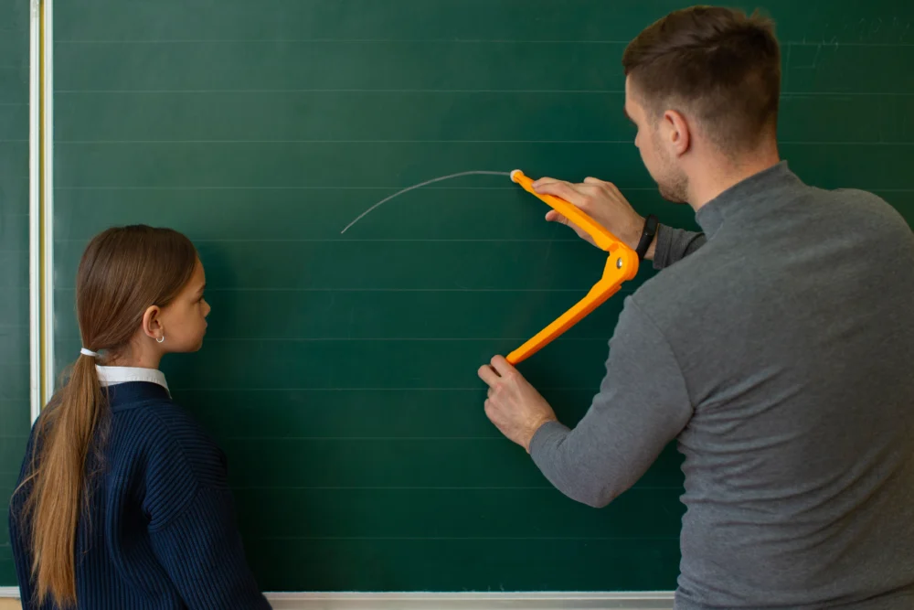 craglifting a primary school teacher